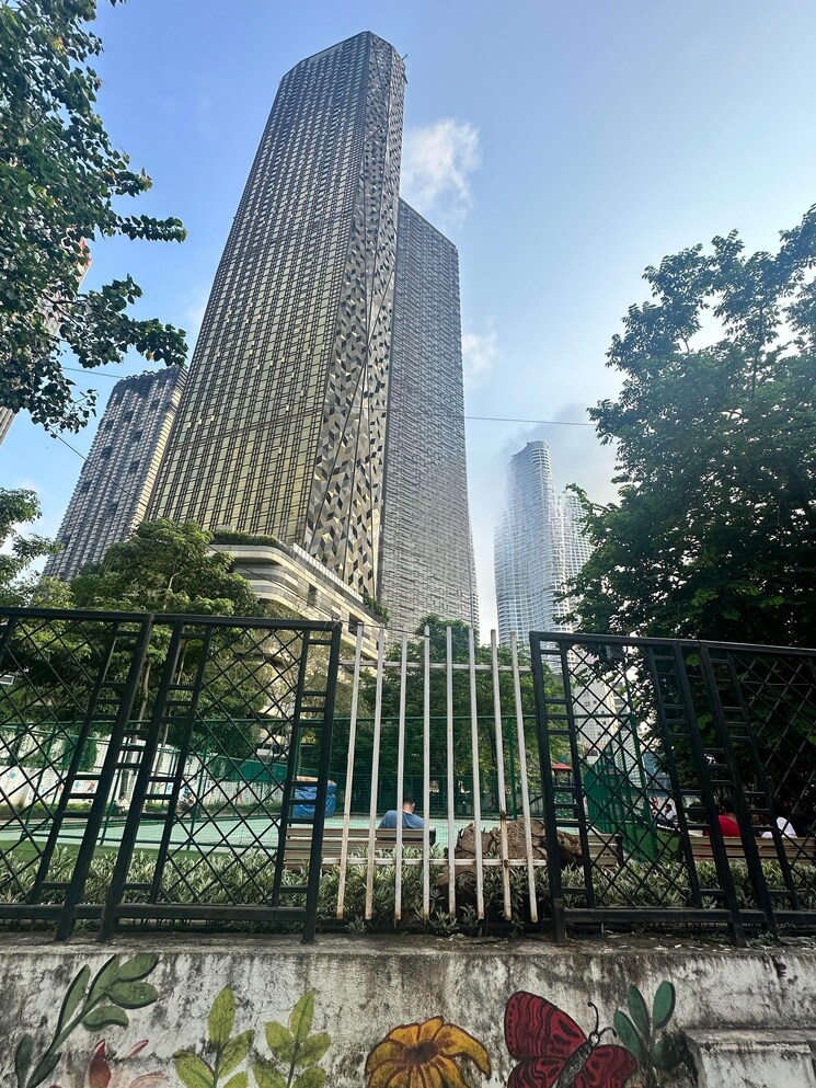 Exterior View, lodha-the-park 4 Bedroom 1500 Sq.Ft. Apartment In Worli Mumbai 8921114