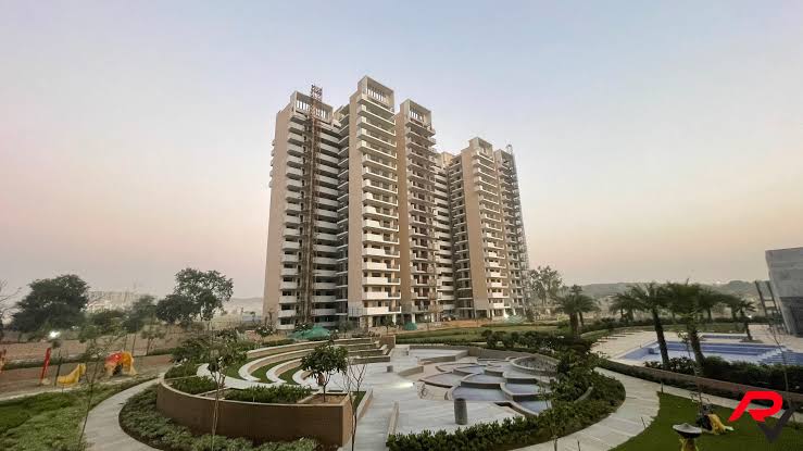 3 BHK + Servant Room 2150 Sq.Ft. Apartment in Bestech Park View Altura