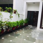 4000 Sq.Ft. Pg in Sine Girls Pg In Noida