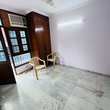 2 BHK Builder Floor For Rent in Khirki Extension