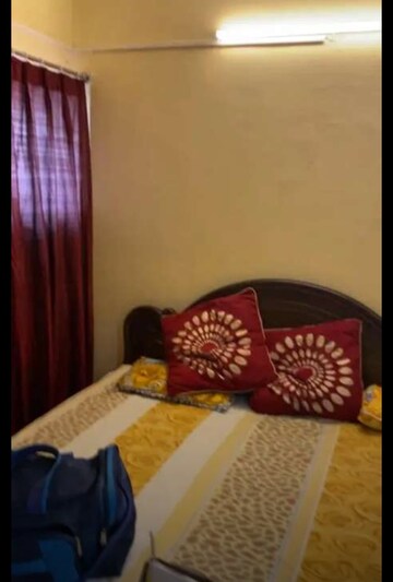 Bedroom in 2 BHK Builder Floor at Sector 45 – for Rent