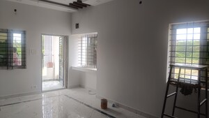 Room in 4 BHK Independent House at Bathlapalli – for Sale