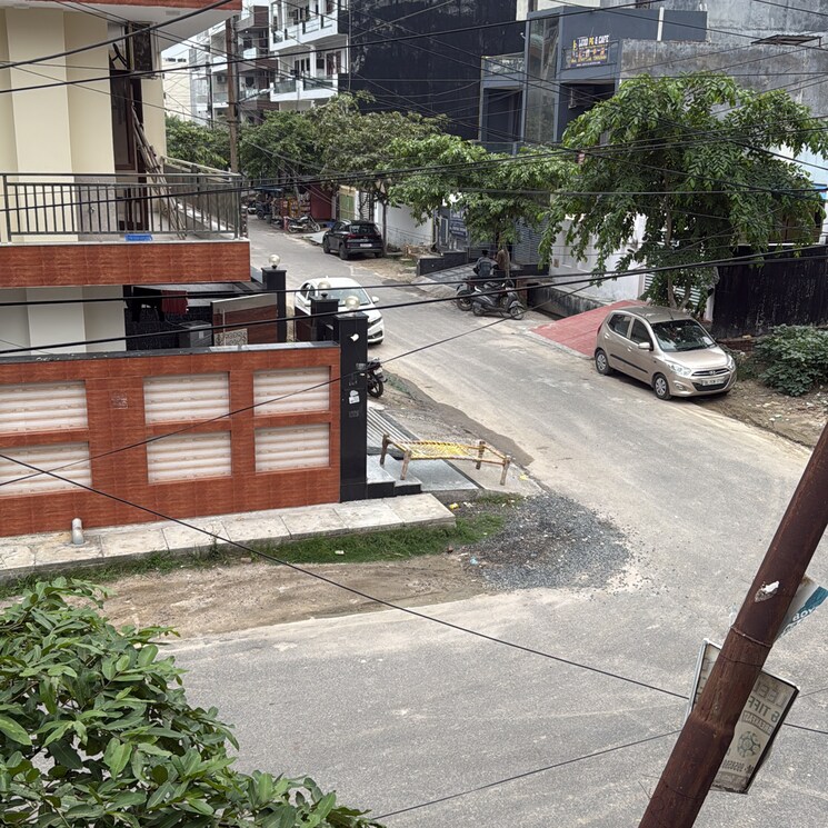 Exterior View, sector 63a 1.5 Bedroom 500 Sq.Ft. Builder Floor In Sector 63a Noida 8921198