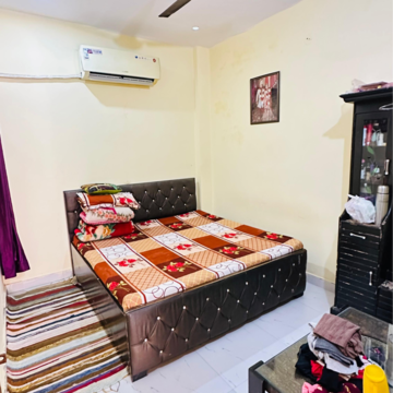 Bedroom in 3 BHK Independent House at Bindal Enclave, Phi Iv Greater Noida – for Rent