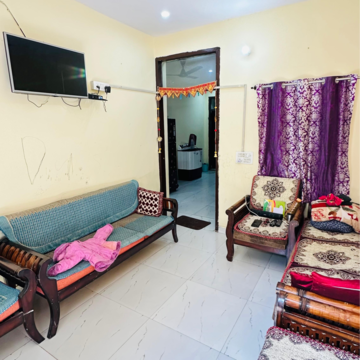Bedroom in 3 BHK Independent House at Bindal Enclave, Phi Iv Greater Noida – for Rent