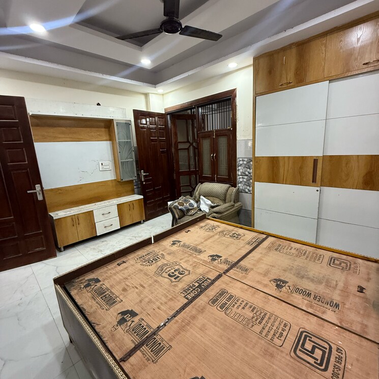 Bedroom, sector 63a 2.5 Bedroom 1200 Sq.Ft. Builder Floor In Sector 63a Noida 8921207