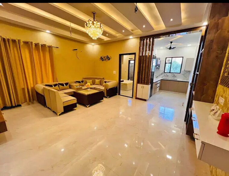 Gym, sector 8 6+ Bedroom 4500 Sq.Ft. Independent House In Sector 8 Chandigarh 8921237