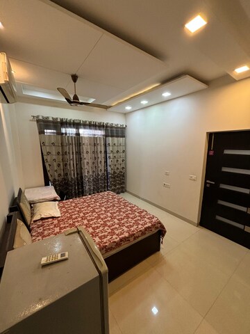 Bedroom in 2 BHK Independent House at Sector 21 – for Rent