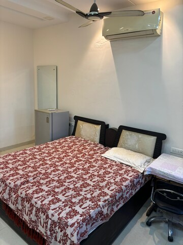 Bedroom in 2 BHK Independent House at Sector 21 – for Rent