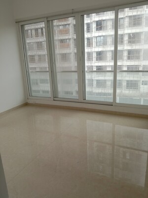 Room in 2.5 BHK Apartment at Prakash Dhanraj, Borivali West – for Sale