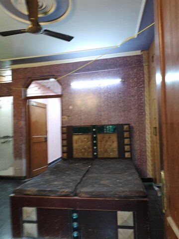 Building Lobby in 1.5 BHK Independent House at DDA Flats Jasola, Jasola – for Rent