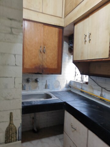Kitchen in 1.5 BHK Independent House at DDA Flats Jasola, Jasola – for Rent