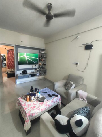Living Room in 2 BHK Builder Floor at New Thippasandra – for Rent