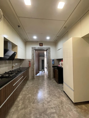 Building Lobby in 4 BHK Apartment at Avighna One Avighna Park, Lower Parel – for Rent