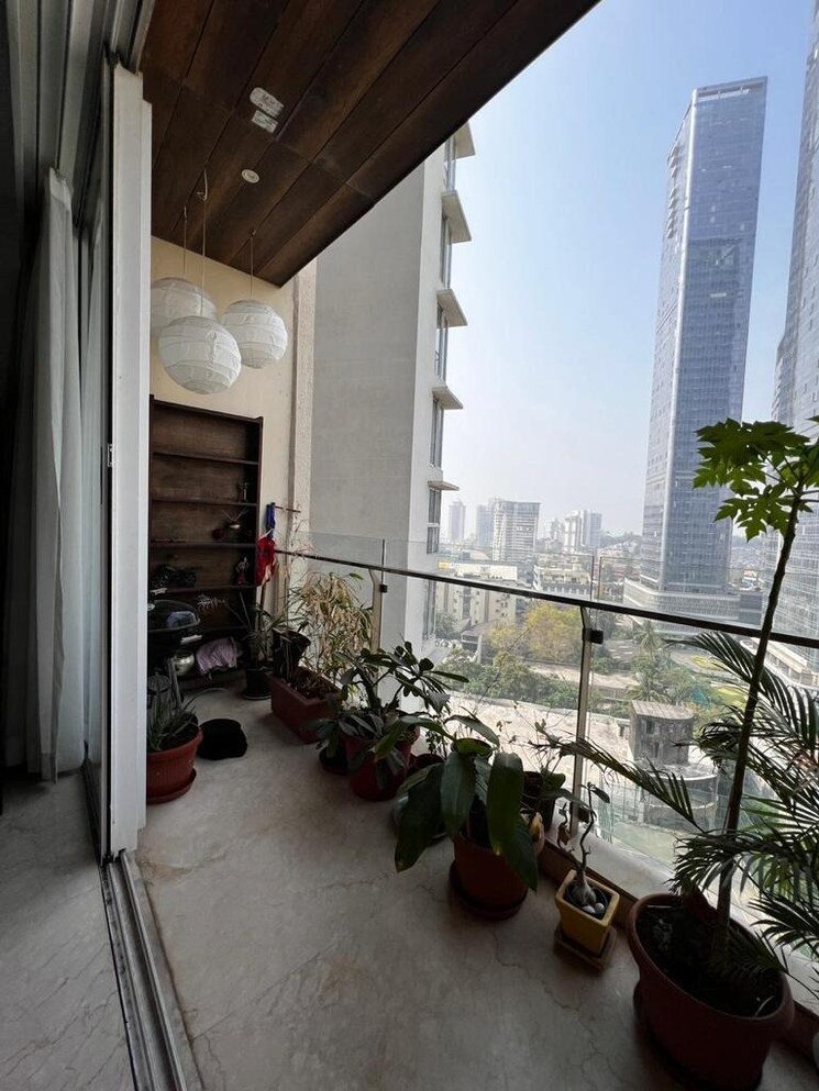 Balcony, runwals-the-reserve 4 Bedroom 1700 Sq.Ft. Apartment In Worli Mumbai 8921294