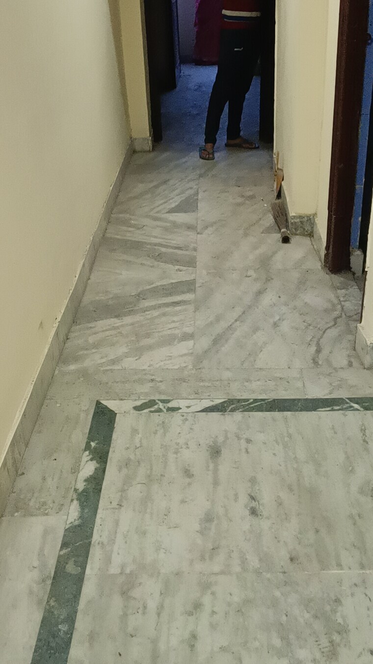 Balcony, dilshad colony 1.5 Bedroom 500 Sq.Ft. Builder Floor In Dilshad Colony Delhi 8921329