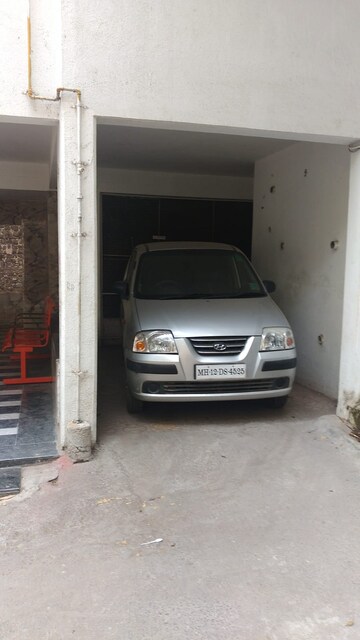 Parking in 2 BHK Apartment at Dahanukar Colony – for Rent