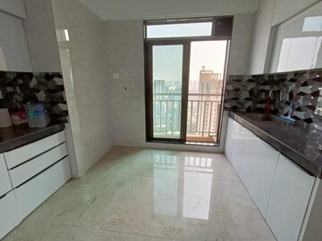 Room in 3 BHK Apartment at Harmony Horizons, Ghodbunder Road – for Rent