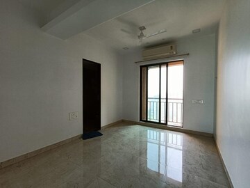 Room in 3 BHK Apartment at Harmony Horizons, Ghodbunder Road – for Rent