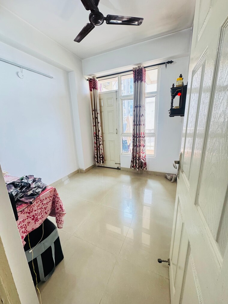 undefined, skytech-matrott 2 Bedroom 1015 Sq.Ft. Apartment In Sector 76 Noida 8921411