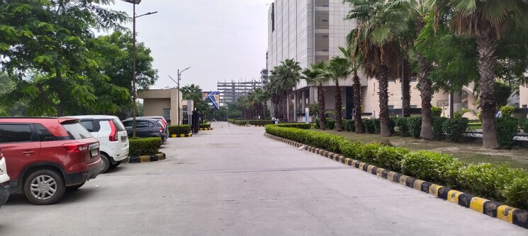 Exterior View, galaxy-blue-sapphire-plaza Commercial Shop 330 Sq.Ft. In Sector 4 Greater Noida Greater Noida 8921418