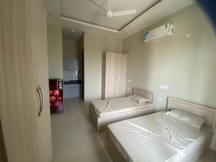 Bedroom, ambala highway 1 Bedroom 900 Sq.Ft. Apartment In Ambala Highway Zirakpur 8921417