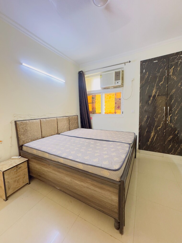 Bedroom, skytech-matrott 2.5 Bedroom 1150 Sq.Ft. Apartment In Sector 76 Noida 8921434
