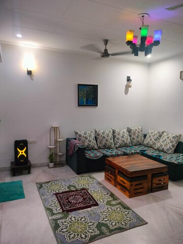 Living Room in 2 BHK Builder Floor at Sector 40 – for Rent