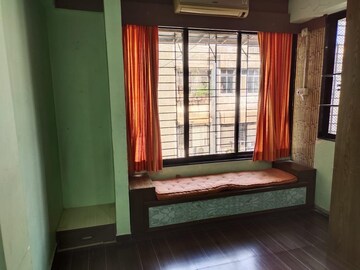 Bedroom in 1 BHK Apartment at Gomantashram Apartment, Vile Parle East – for Rent