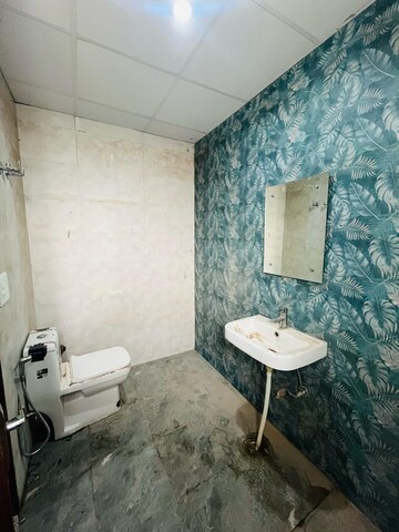 Bathroom in 2 BHK Builder Floor at Sector 46 – for Rent