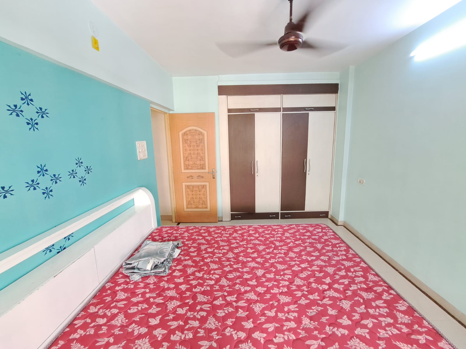 1 BHK Apartment For Rent in Shubharambh Complex