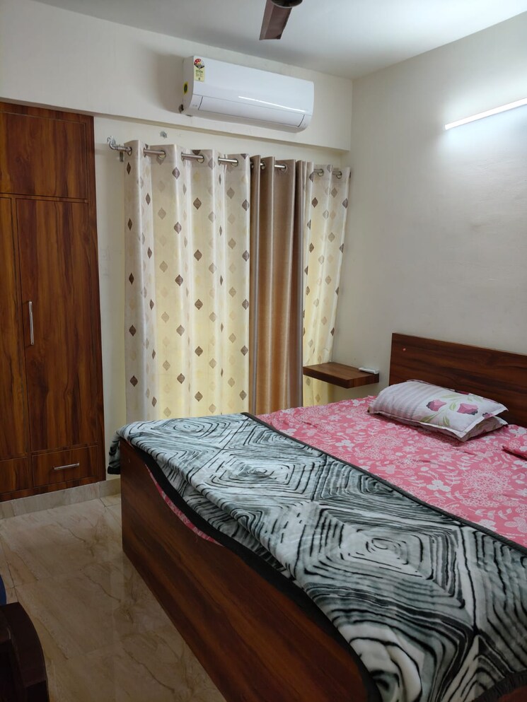Bedroom, migsun-ultimo 3 Bedroom 995 Sq.Ft. Apartment In Omicron Iii Greater Noida Greater Noida 8921498