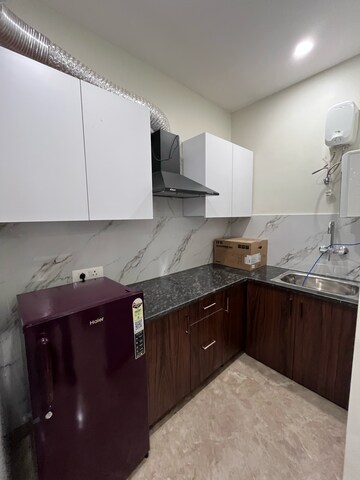 Kitchen in 1 BHK Builder Floor at Sector 42 – for Rent