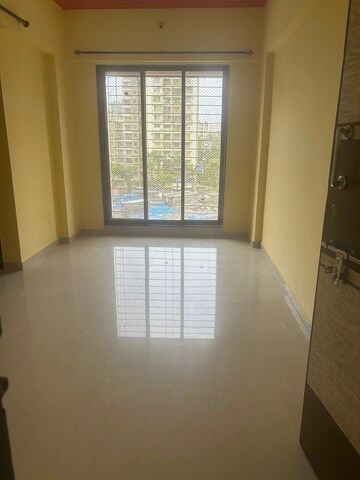 1 BHK Apartment For Rent in Shree Krupa Sra, Dahisar East