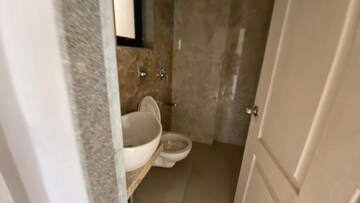 Bathroom in 3 BHK Apartment at Mulund East – for Rent