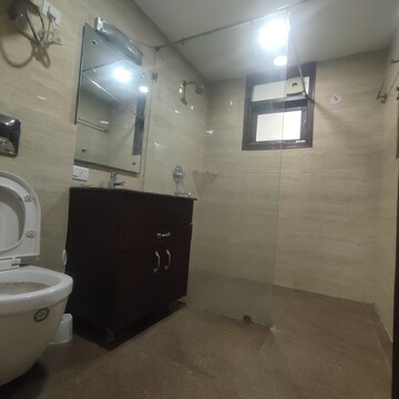 Bathroom in 3 BHK Builder Floor at Eros Rosewood City, Sector 49 – for Rent