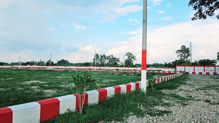 Garden, kanpur road  6000 Sq.Ft. Plot In Kanpur Road Lucknow 8921527