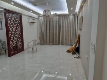 Bathroom in 4 BHK Builder Floor at The Rama Apartment, Sector 43 – for Rent