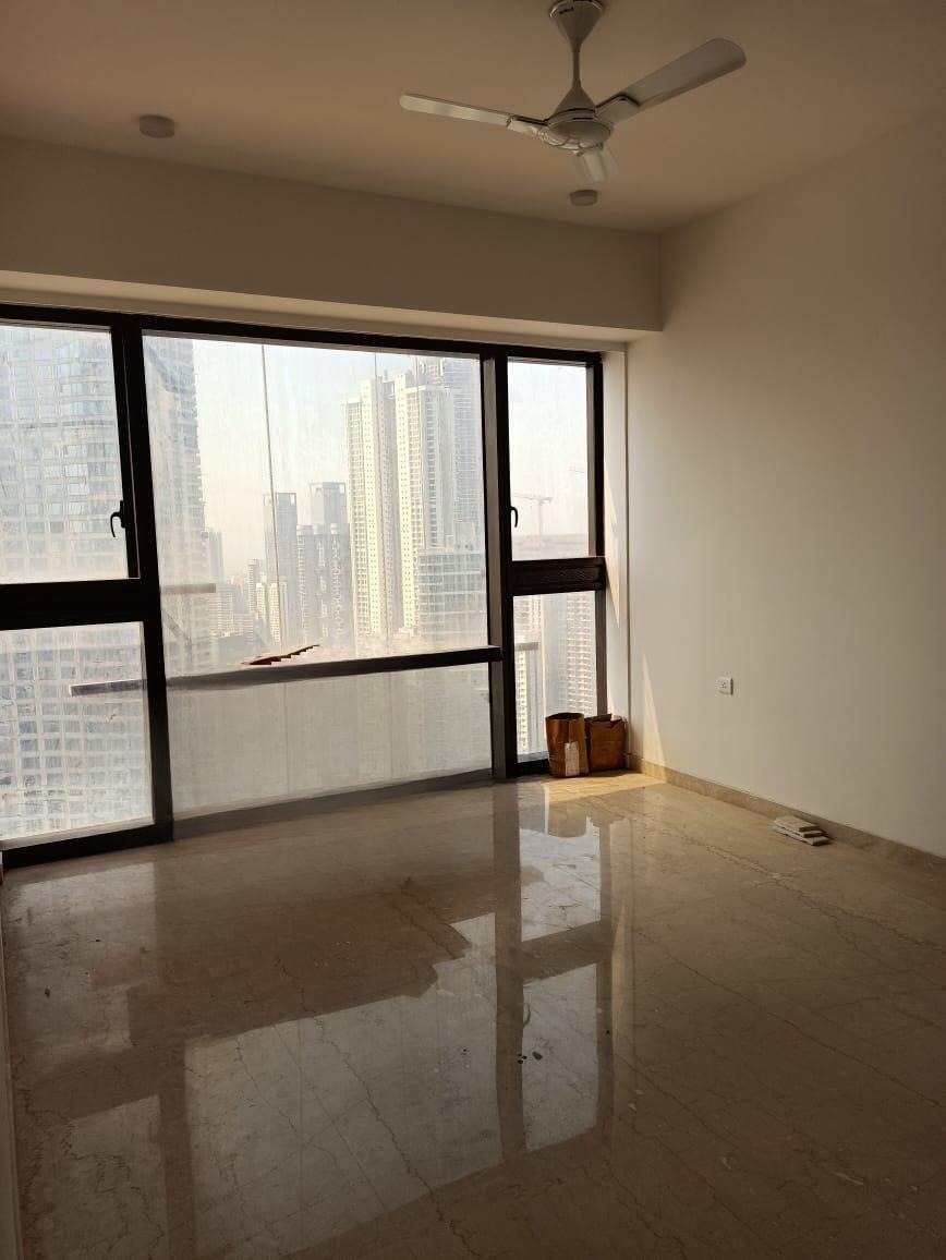 4 BHK + Servant Room,Study Room 1670 Sq.Ft. Apartment in Lodha Marquise