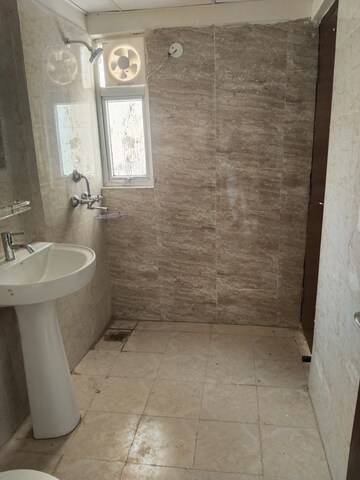 Bathroom in 3 BHK Apartment at Amrapali Tropical Garden, Tech Zone 4 Greater Noida – for Rent