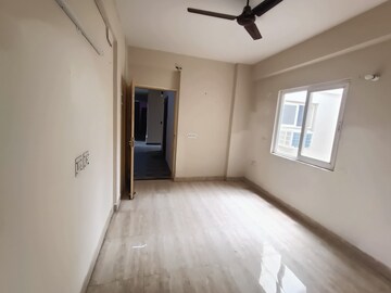 Room in 3 BHK Apartment at Agrasain Spaces Aagman, Sector 70 – for Rent