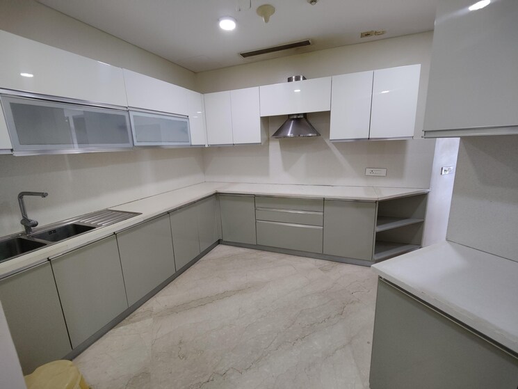 Kitchen, omkar-1973 4 Bedroom 2660 Sq.Ft. Apartment In Worli Mumbai 8921547