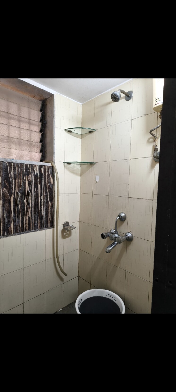 Bathroom, sai-milan-chs 1 Bedroom 450 Sq.Ft. Apartment In Worli Mumbai 8921610