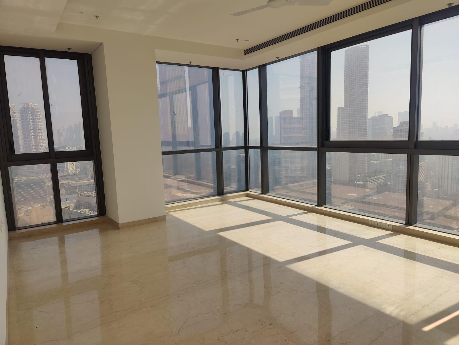 4 BHK + Pooja Room,Servant Room 3250 Sq.Ft. Apartment in K Raheja Artesia