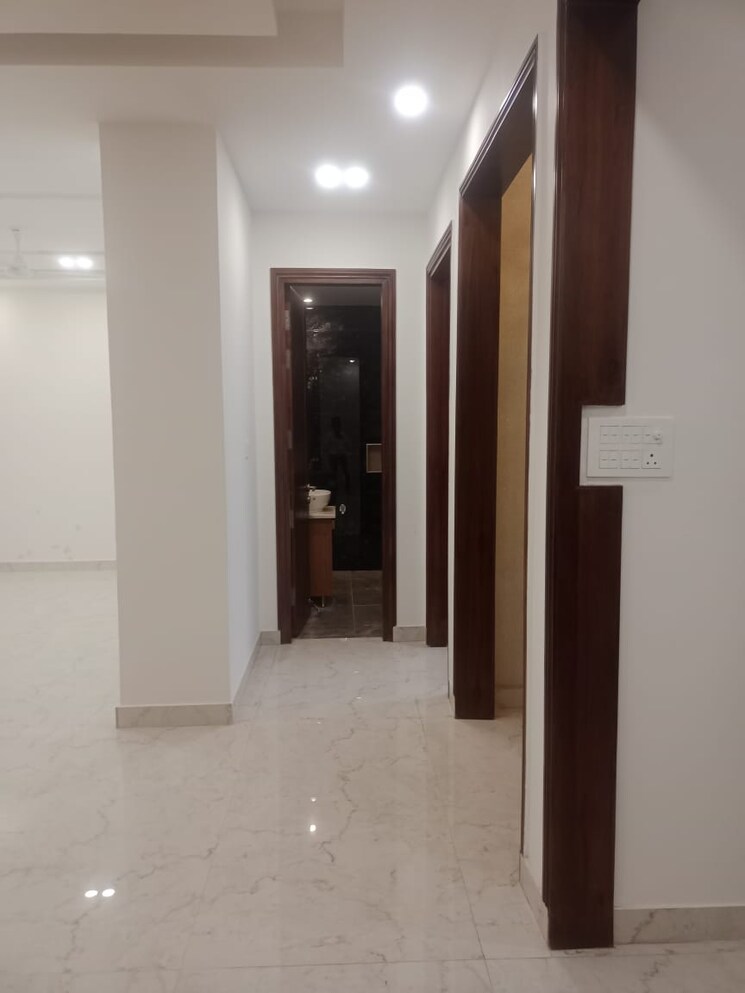 undefined, puri-aman-vilas 3.5 Bedroom 2250 Sq.Ft. Builder Floor In Sector 89 Faridabad 8921679