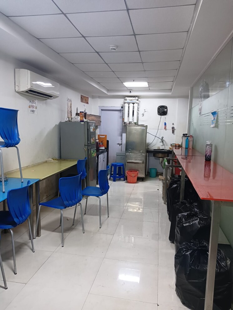 Team Area, rupa-solitaire Commercial Office Space in IT/SEZ 8046 Sq.Ft. In Kopar Khairane Navi Mumbai 8920463