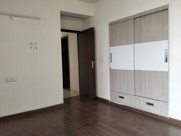 Room in 3 BHK Apartment at BPTP Park Elite Premium, Sector 84 – for Rent