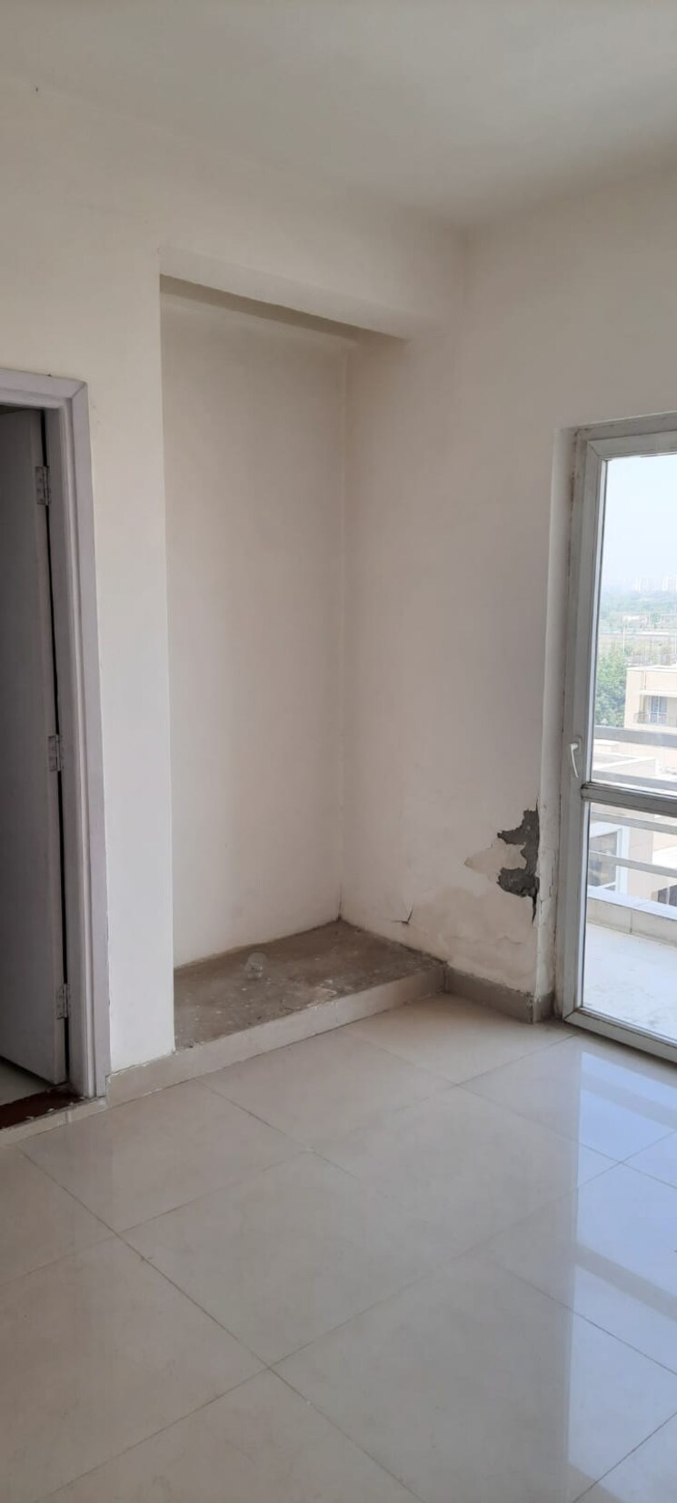 Room, bptp-park-floors-i 2 Bedroom 691 Sq.Ft. Apartment In Sector 77 Faridabad 8921688