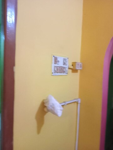 Furnished Amenities in 2 BHK Builder Floor at Sodepur – for Sale