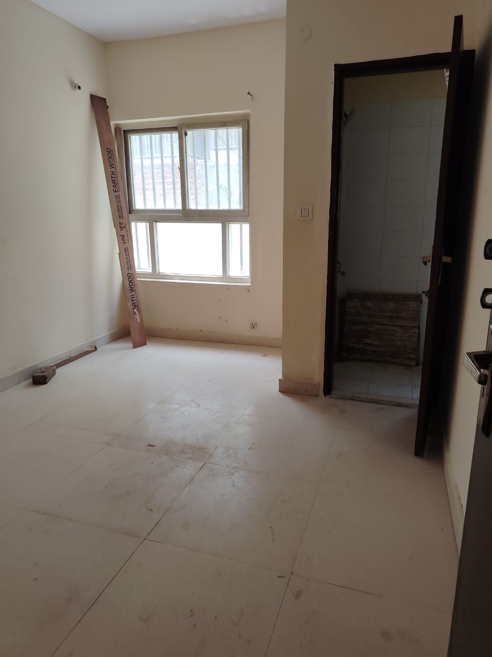 3 BHK + Study Room 806 Sq.Ft. Apartment in BPTP Park Elite Floors
